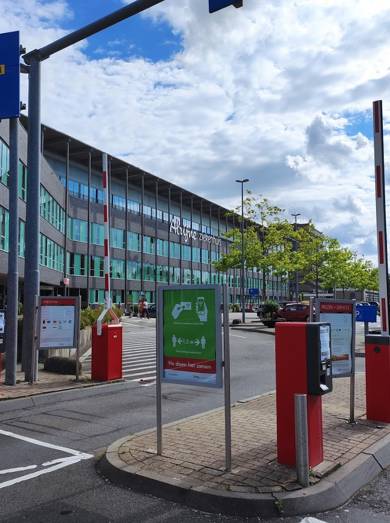 Parkeerterrein Binnenrijden