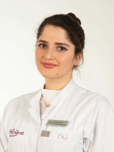 N Ahmadian (1 Van 1)